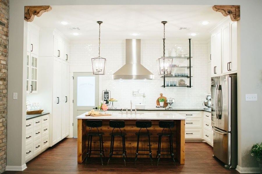 How To Add Fixer Upper Style Your, Magnolia Home Farmhouse Kitchen Island