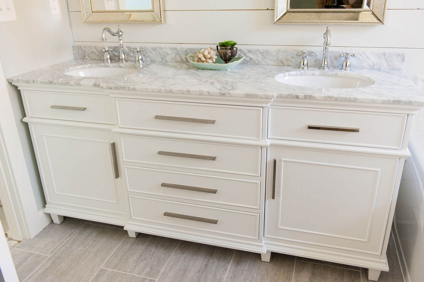 65 Inch White Bathroom Vanity